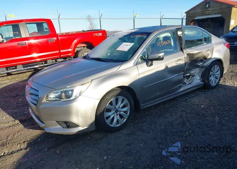 2015 Subaru Legacy 2.5I Premium z USA, uszkodzony, nr VIN 4S3BNBH65F3053508